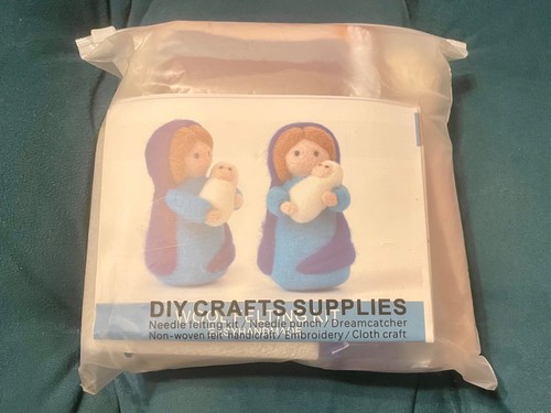 Nativity scene needle felting - scene,