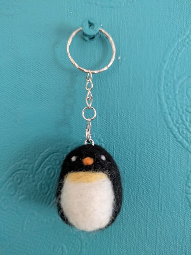 Needle felted penguin keyring - penguin,