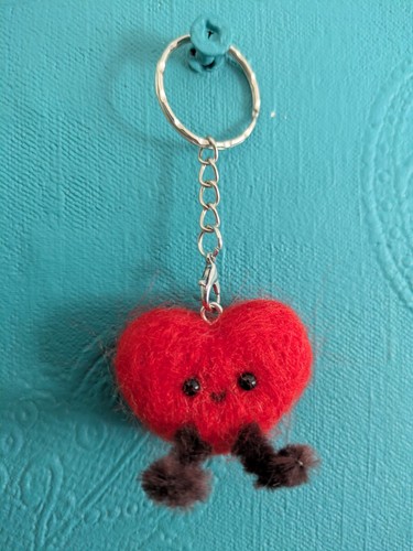 Needle felted heart keyring - needle,