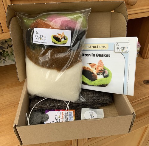 New the maker makerss box - new.,