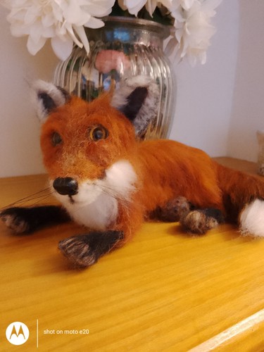 Needle felted fox - needle,