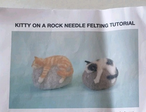 Kitty cat rock - kitty, needle